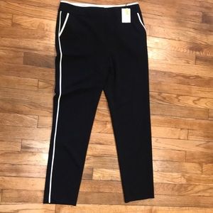 Calvin Klein pant w/ white piping G112